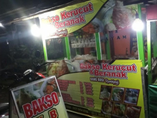 Bakso Kerucut Beranak Rambipuji