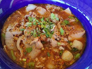 ร้านก๋วยเตี๋ยวต้มยำหมูมะนาว ตัวแม่สาขาเขาพระ พิปูน