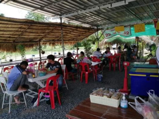 ร้าน ก๋วยเตี๋ยวเรือ บุญประเสริฐ