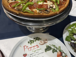 Regina Pizzeria