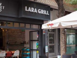 Lara Grill