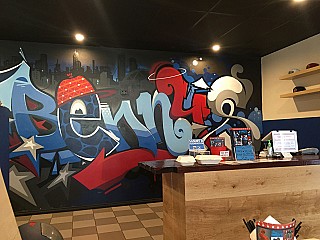 Benny's American Take Away