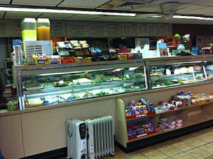 Ridge Country Deli