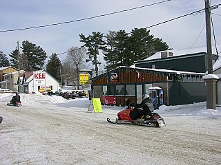 Bala Falls Pub and Pizza