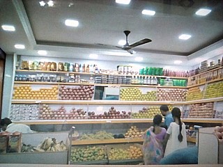 A.Pasumai Pazamuthir Solai & Juice Corner