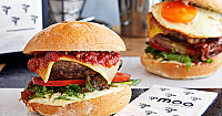 Moo Gourmet Burgers