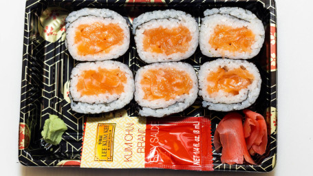 Salmon Roll (6 Pc)