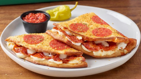 Pepperoni Crusted Papadias