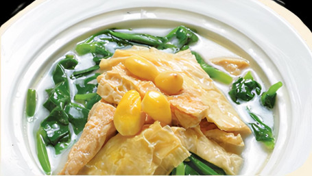 661. Gingko W/ Pea Tendrils In Premium Broth Yín Xìng Fǔ Zhú Jìn Dà Dòu Miáo