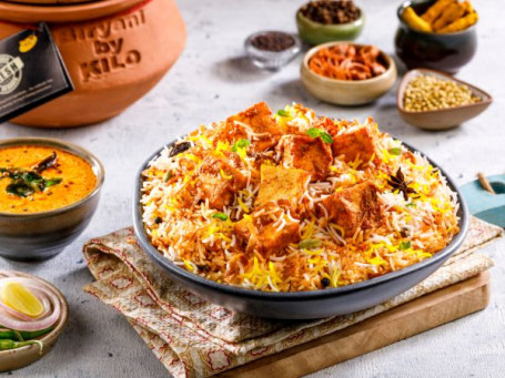 Paneer Dum Biryani [1/2 Kg] Serverer 1-2