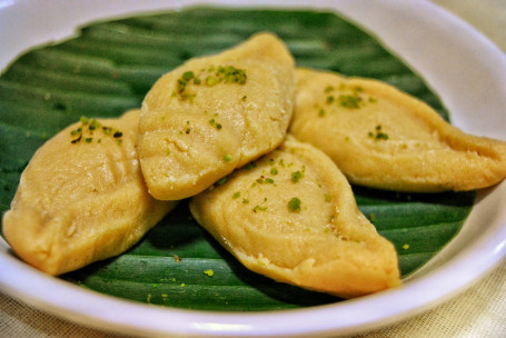 Sankha Sandesh (4 Pcs)