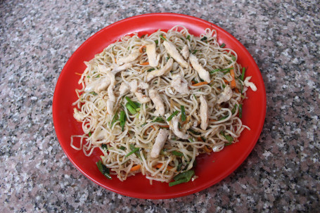 Kylling Chowmein Hakka