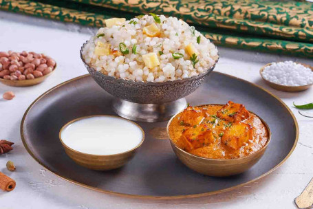 Sabudana Khichdi Med Makhmali Paneer Mini Thali