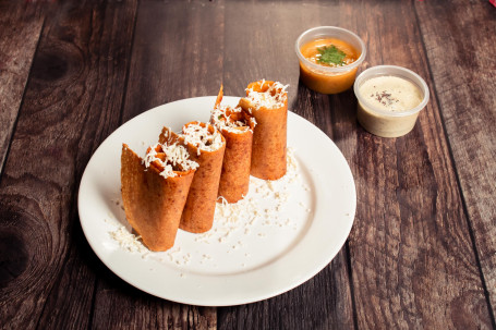 Theen Maar Roll Dosa