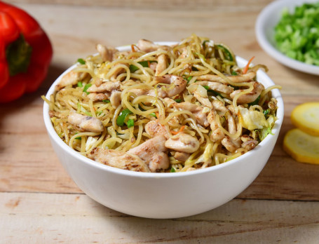 Chicken Hakka Chow (Non Spicy)