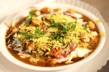 Chole Aloo Tikki Chaat