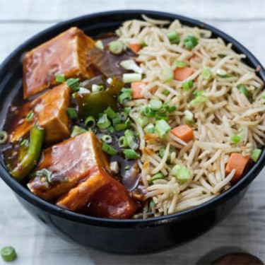 Veggie Stegte Ris Med Chili Paneer