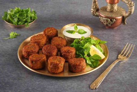 Murgh Kefta (Kyllingfrikadellekebab) (9 Stk)