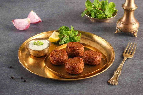 Murgh Kefta (Kyllingfrikadellekebab) (4 Stk)