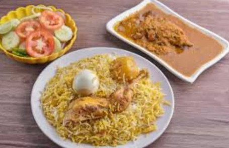 Egg Chicken Biryani (750Ml) With Chicken Kasha (2Pcs)