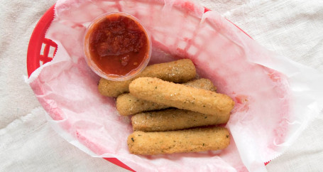 Mozzarella Cheese Sticks (5 Pieces)