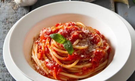 Fettuccine Al Pomodoro Og Mozzarella