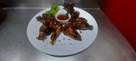 Chicken Bbq Wings [8 Pc's]