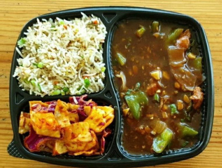 Jeera Rice Dum Aloo +Chilli Panner (3Pis)