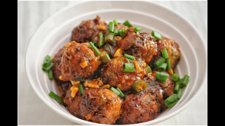 Veg Balls With Hot Garlic Sauce