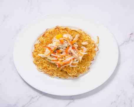 Egg Chicken Hongkong Pan Fried Noodles