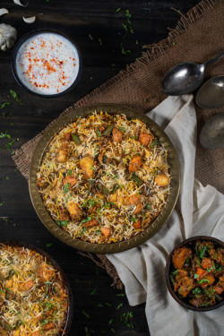 Veg Biryani [1000 Ml]