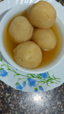 Nolengurer Rosogolla