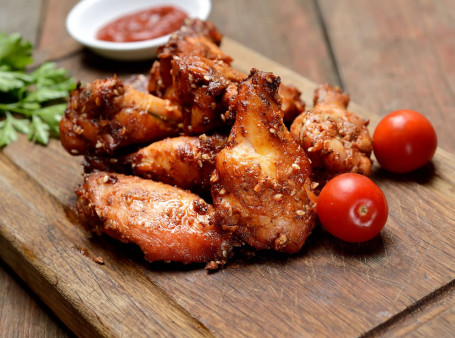 Makkani Chicken Wings (4 Pieces)