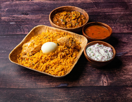 Chicken Biryani Poondu Kozhi Varuval