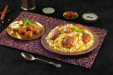 Solo Celebration Combo Med Dum Gosht Biryani Murgh Kefta Kebabs