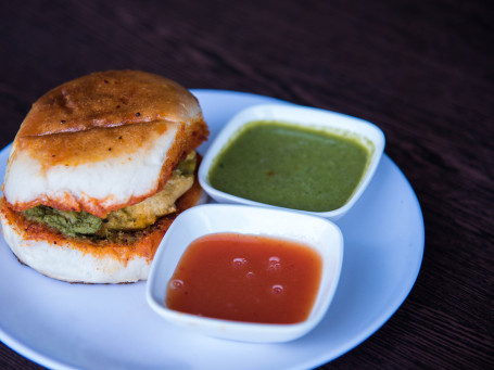 Oil Vada Pav (1 Pc)