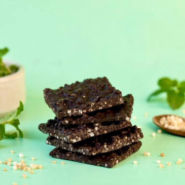 Mørk Chokolademynte Med Quinoa-Chips Tynder Ud