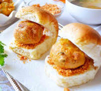 Grillet Schezwan Vada Pav