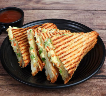 Grilled Vegetable Indian Masala Sandwich