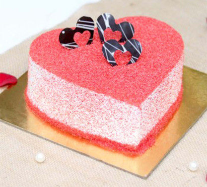 Heart Shape Cake (250 Gms)