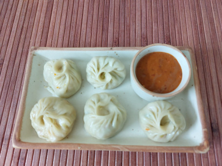 Cheesy Momos