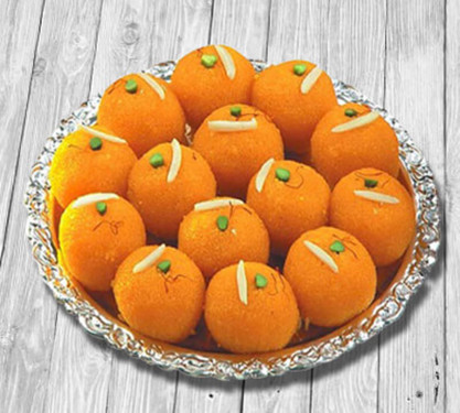 Kesar Motichoor Laddu (1 Kg)