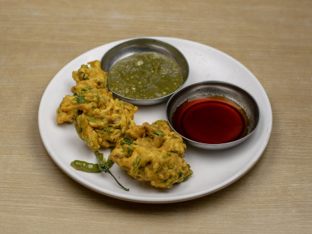 Veg Pakora (1 Plate)