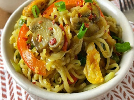 Paneer Mushroom Maggi