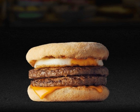 Dobbelt Pølseæg Mcmuffin