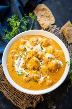 Malai Kofta Sweet Yellow Gravy]