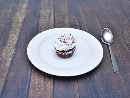 Red Velvet Cup Cake (Egg)