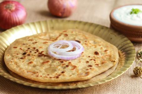 Aloo Pyaj Parantha (2 Pcs) Curd Aachar Soft Drinks