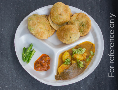 Kota Dal Kachori (1 Pcs)