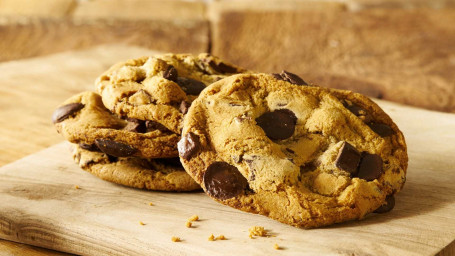 Sandy's Amazing Chocolate Chunk Manifesto Cookie